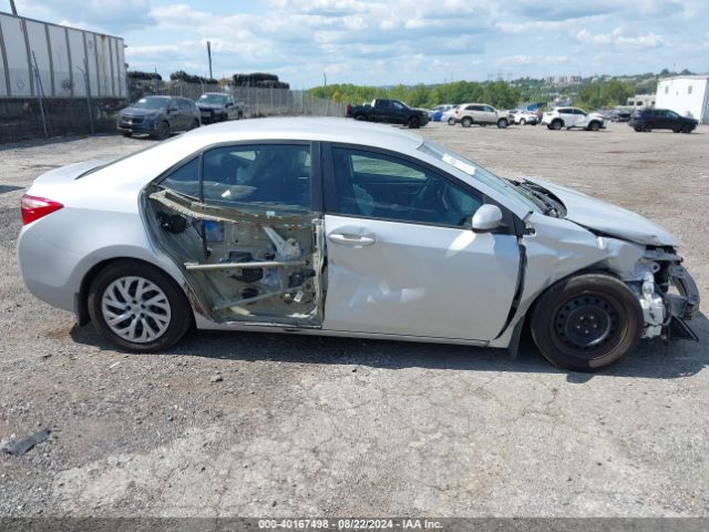 2T1BURHE1KC219012 Toyota COROLLA LE
