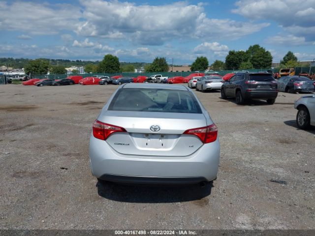 2T1BURHE1KC219012 Toyota COROLLA LE