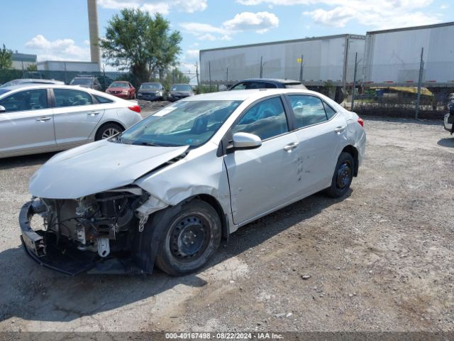 2T1BURHE1KC219012 Toyota COROLLA LE