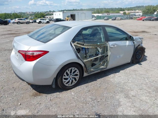 2T1BURHE1KC219012 Toyota COROLLA LE