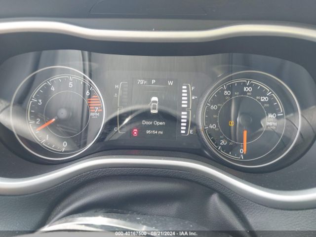 1C4PJMLB8JD598087 Jeep Cherokee Latitude Plus 4x4