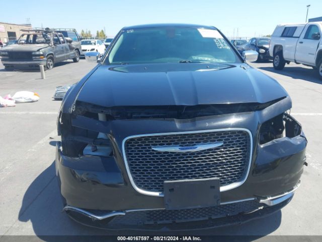 2C3CCAAG9JH308825 Chrysler 300 Touring