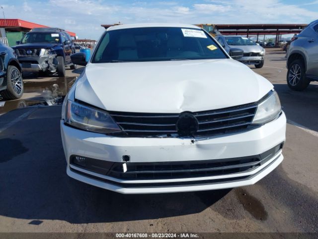 3VWB17AJ7FM335393 Volkswagen Jetta 1.8t Sport