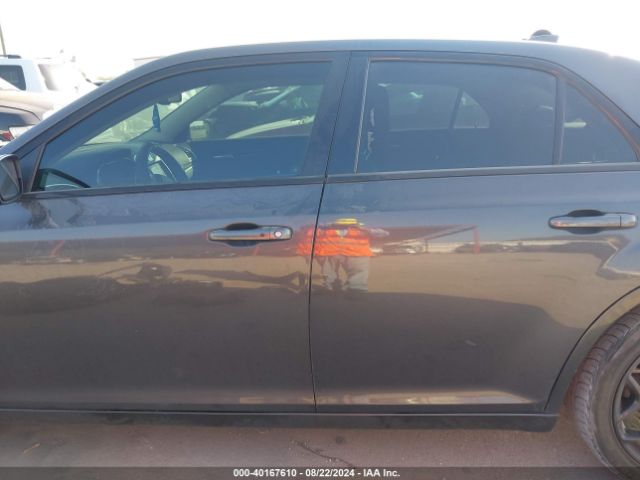 2C3CCAAG9KH683101 Chrysler 300 Touring