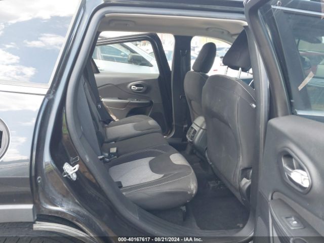 1C4PJMCS3EW153282 Jeep Cherokee Latitude