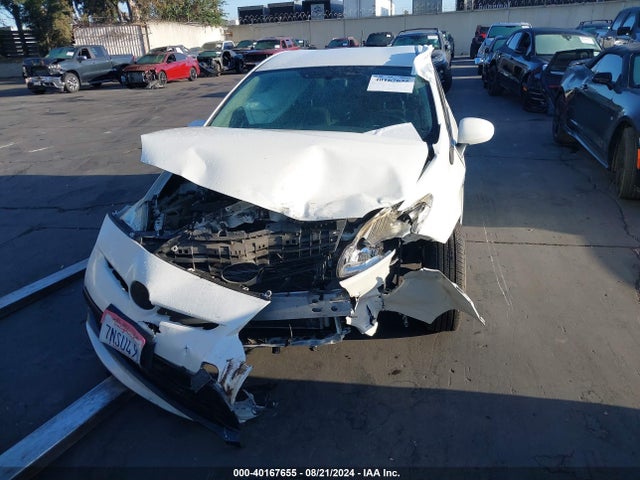 Toyota Prius Two 2015 JTDKN3DU7F1995422 Image 12