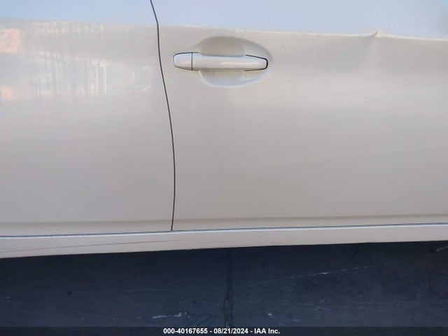 Toyota Prius Two 2015 JTDKN3DU7F1995422 Image 13