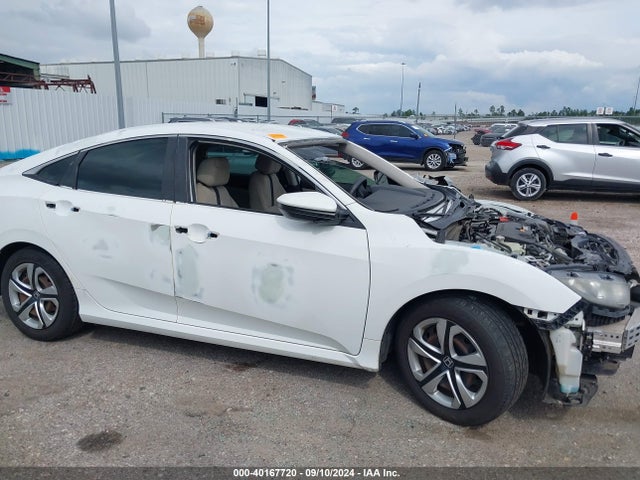 Honda Civic Lx 2017 2HGFC2F51HH551854 Image 18
