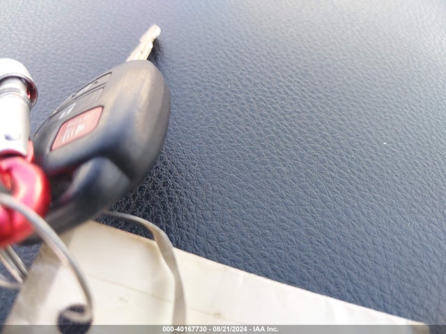 Toyota Rav4 Xle 2017 JTMRFREV8HJ706993 Image 11