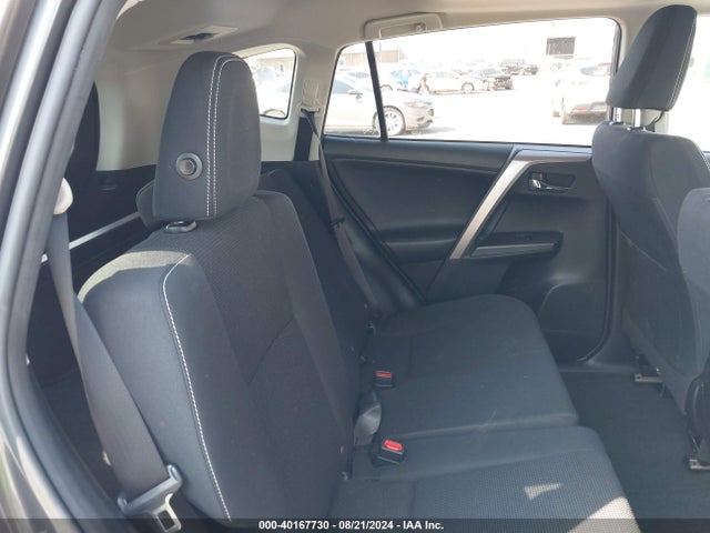 Toyota Rav4 Xle 2017 JTMRFREV8HJ706993 Image 8