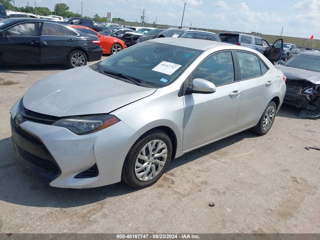 Toyota COROLLA LE 2017 2T1BURHE6HC866269 Image 2
