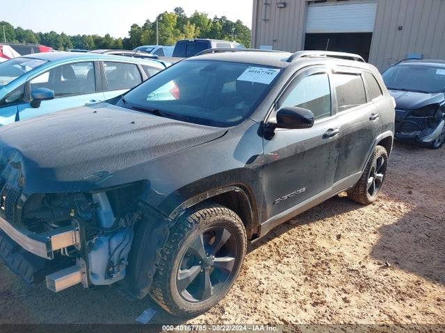 1C4PJMLB2KD489965 Jeep Cherokee Altitude 4x4