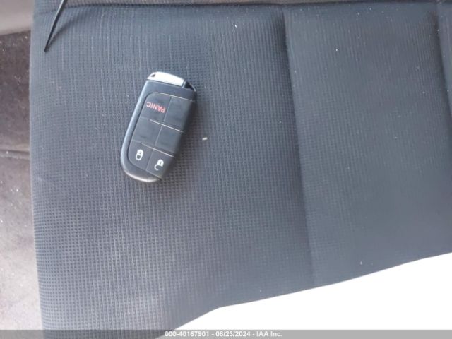 1C4RJFAG8FC758470 Jeep Grand Cherokee Laredo