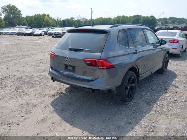 2023 VOLKSWAGEN TIGUAN 3VVCB7AXXPM064423 Photo 3