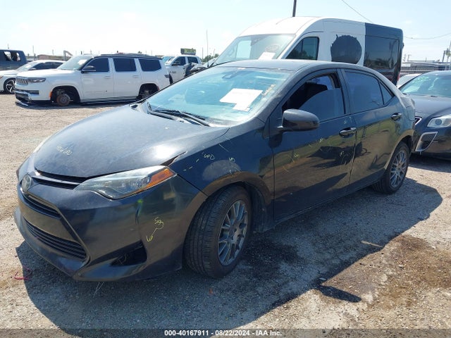 Toyota COROLLA LE 2017 5YFBURHE1HP694717 Image 2