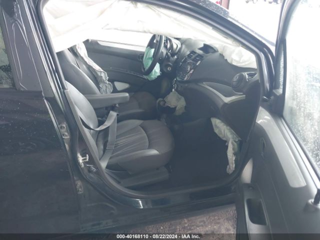 KL8CB6S98FC800468 Chevrolet Spark Ls Cvt