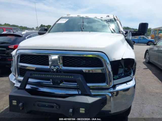 3C6UR5CL1JG390931 RAM 2500 Tradesman  4x4 6'4 Box