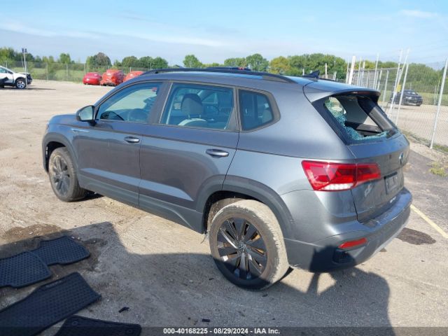3VVDX7B22NM003489 Volkswagen Taos 1.5t S