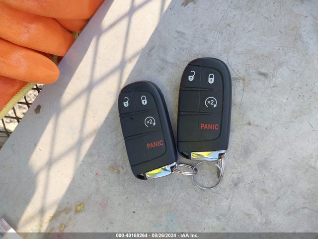 3C4NJDBB5JT400097 Jeep Compass Altitude 4x4