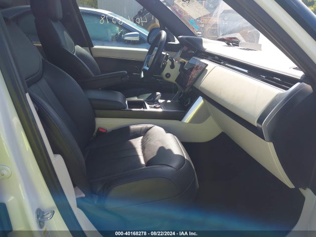 SALKPBE70NA002850 Land Rover New Range Rover P530 Se