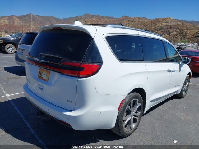 2C4RC3PGXMR575561 Chrysler Pacifica Pinnacle Awd