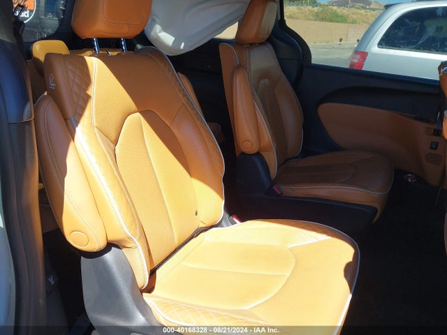 2C4RC3PGXMR575561 Chrysler Pacifica Pinnacle Awd