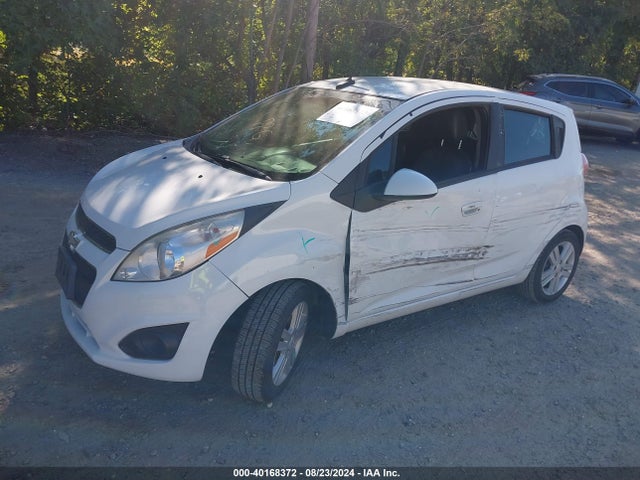 Chevrolet Spark Ls Auto 2014 KL8CB6S92EC453993 Image 2