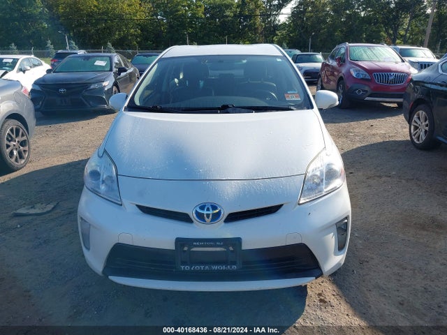 JTDKN3DU9F0402648 Toyota Prius Persona Series Special Edition