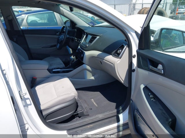 Hyundai Tucson Value 2018 KM8J33A29JU639528 Image 5