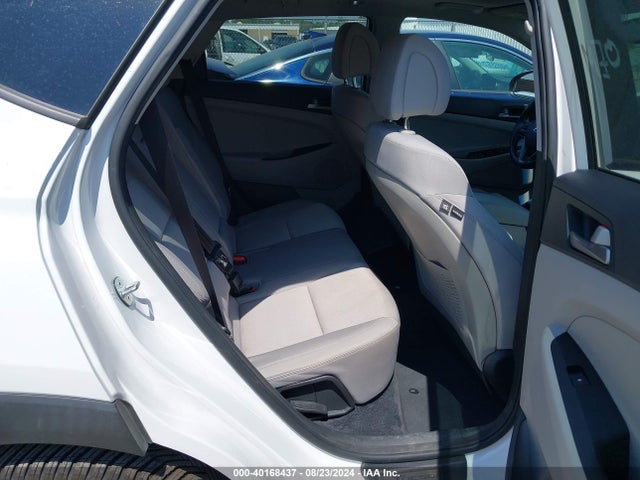 Hyundai Tucson Value 2018 KM8J33A29JU639528 Image 8