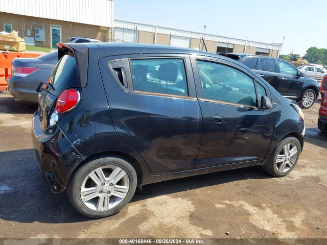 Chevrolet Spark Ls Cvt 2015 KL8CB6S93FC731284 Image 13