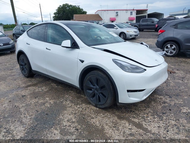 2024 TESLA MODEL Y 7SAYGDED0RF131190 Photo 0