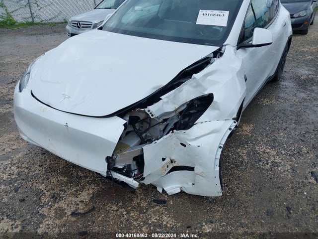 2024 TESLA MODEL Y 7SAYGDED0RF131190 Photo 5