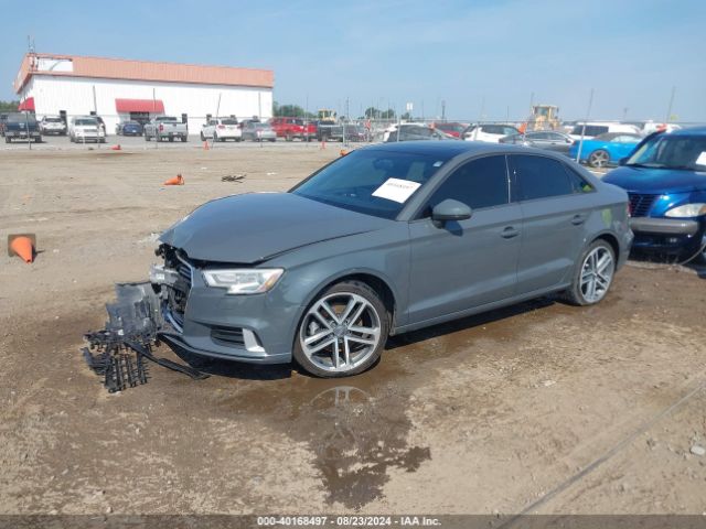 WAUAUGFF5J1030942 Audi A3 2.0t Premium/2.0t Tech Premium