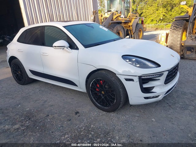 2018 PORSCHE MACAN WP1AG2A52JLB60286 Photo 0