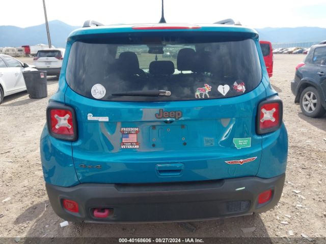 ZACNJBC18KPK38496 Jeep Renegade Trailhawk 4x4