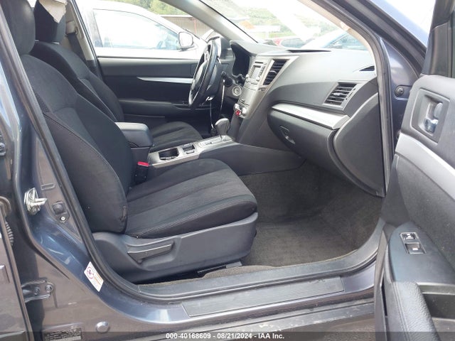 Subaru Outback 2.5i Premium 2014 4S4BRCFC4E3228098 Image 5