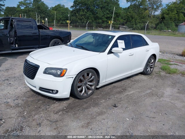 Chrysler 300 300s 2014 2C3CCABG3EH361203 Image 2