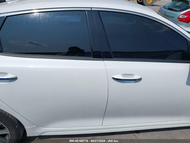KIA OPTIMA EX 2019 5XXGU4L16KG367341 Image 13