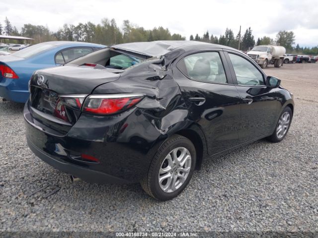 3MYDLBZV2GY138997 Scion IA