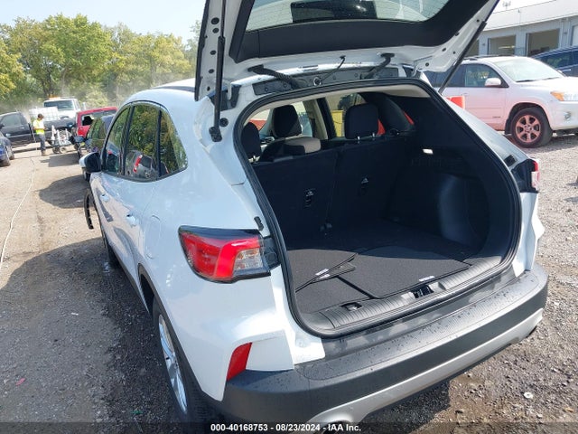 Ford ESCAPE SE 2020 1FMCU0G60LUA72952 Image 3