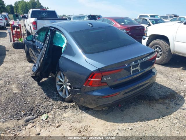 7JRA22TK8MG095350 Volvo S60 T6 Momentum