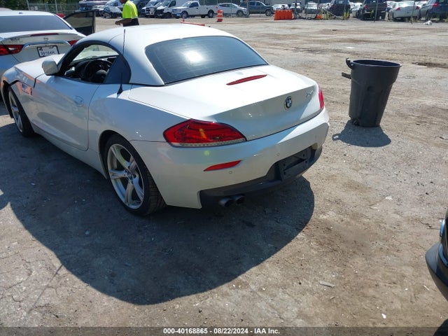 BMW Z4 Sdrive28i 2016 WBALL5C52G5A20613 Image 3