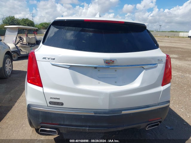 1GYKNFRS3JZ110761 Cadillac Xt5 Premium Luxury