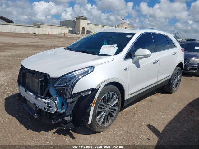 1GYKNFRS3JZ110761 Cadillac Xt5 Premium Luxury