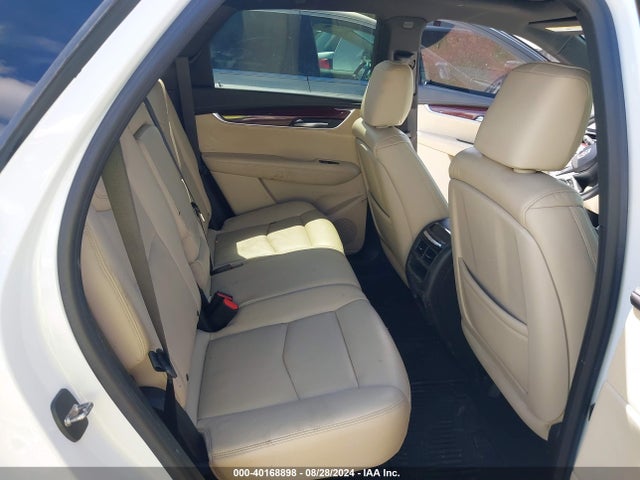 1GYKNFRS3JZ110761 Cadillac Xt5 Premium Luxury