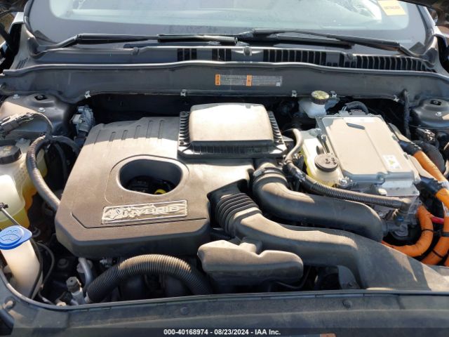 3FA6P0MU3LR263600 Ford Fusion Hybrid Sel