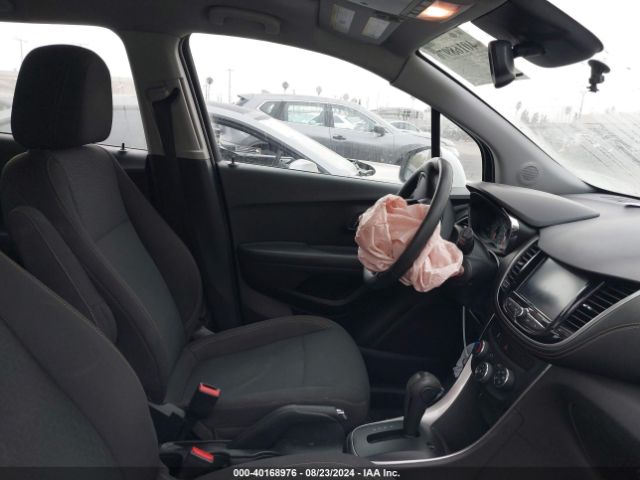 KL7CJKSB6HB075450 Chevrolet TRAX LS