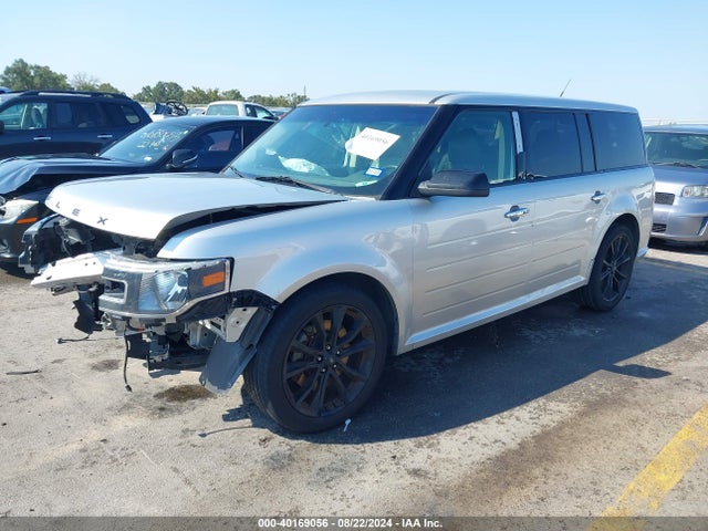 Ford FLEX SEL 2018 2FMGK5C8XJBA06214 Image 2