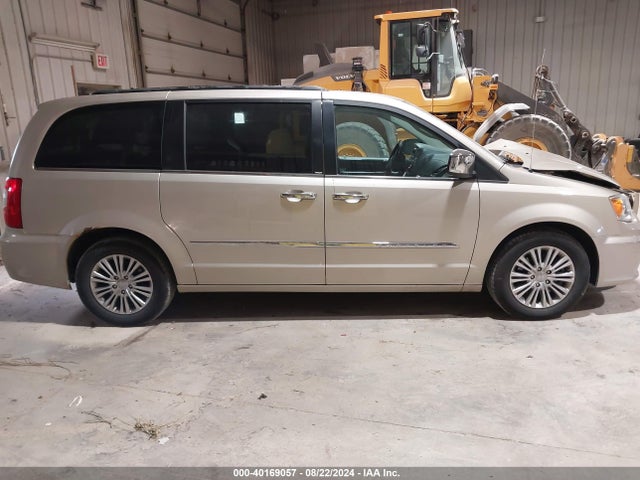 2C4RC1CG1ER107472 Chrysler Town & Country Touring-l